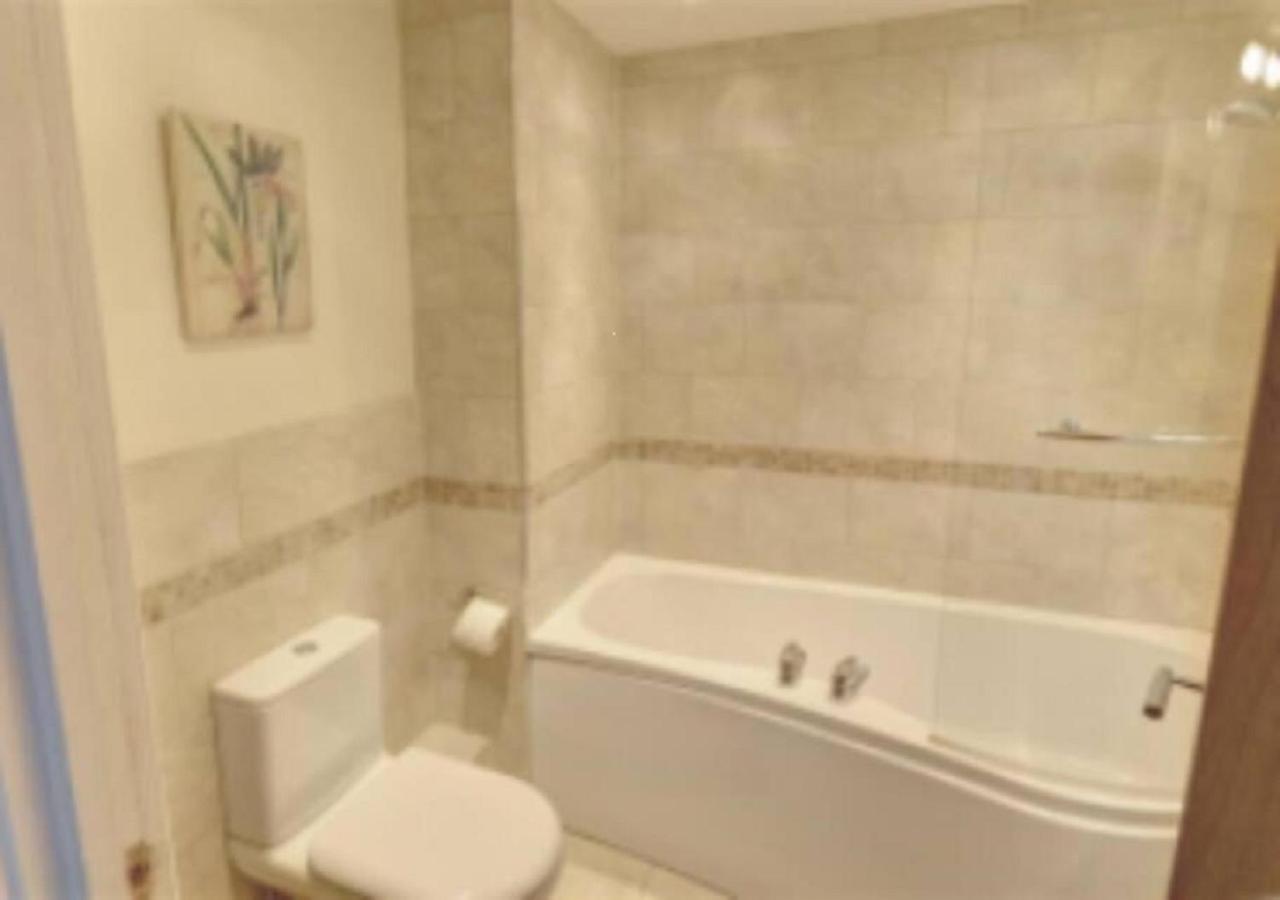 Kittiwake-Top Floor Sea View Apartment Two Bedrooms Σκάρμπορο Εξωτερικό φωτογραφία